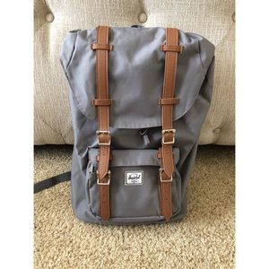 HERSCHEL BACKPACK